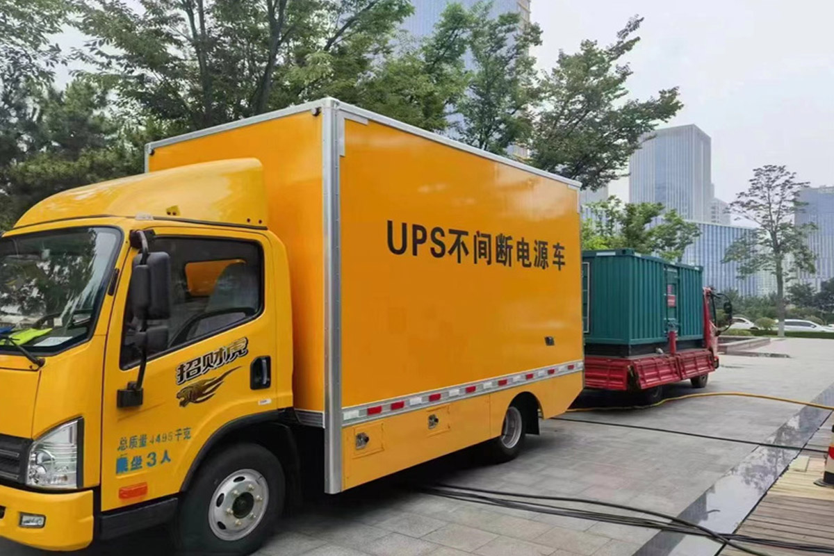 伊犁发电机租赁施工现场
